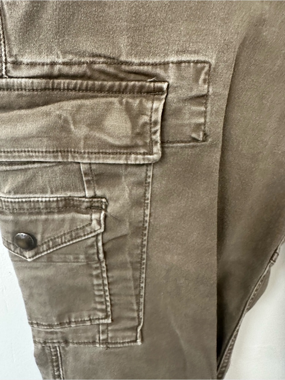 Polo by Ralph Lauren Cargo Pants in Olive Brown - Picture 2 of 8